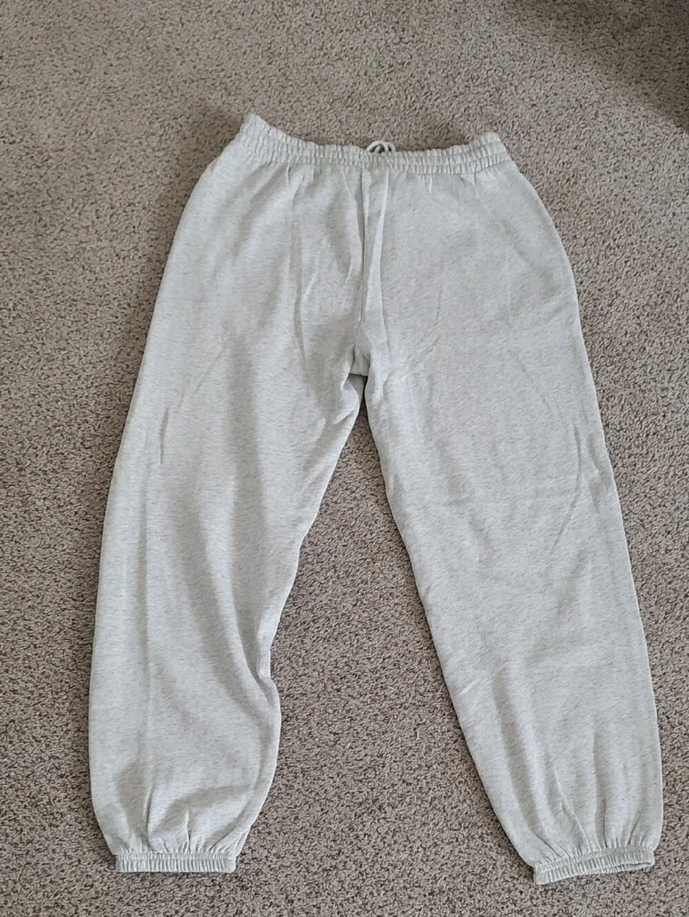 Old Navy Light Gray Womens Sweatpants with Elastic Cuffs